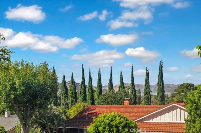 23633 Del Cerro Circle, West Hills, CA 91304