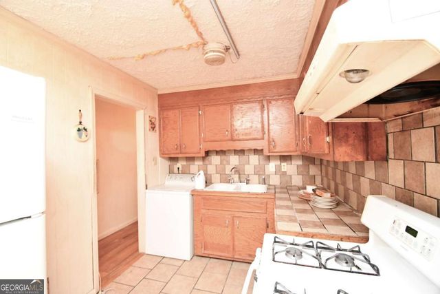 6367 Highway 72 E, Carlton, GA 30627