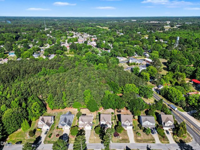 104 Bonterra Drive, Youngsville, NC 27596