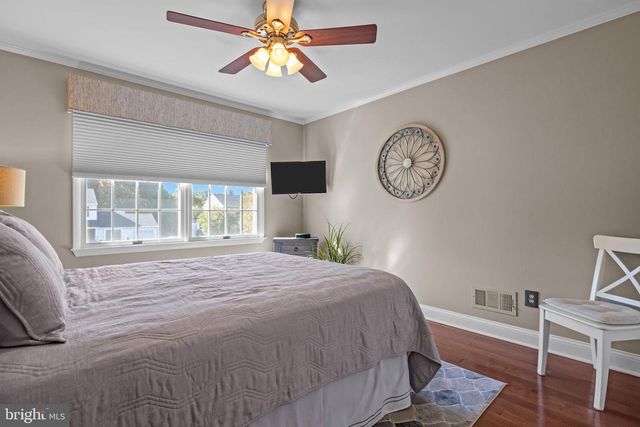 284 GREENVIEW RD, Yardley, PA 19067