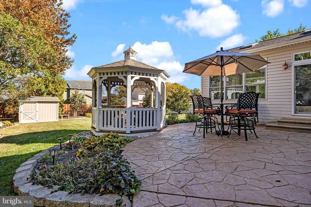 284 GREENVIEW RD, Yardley, PA 19067