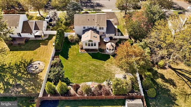 284 GREENVIEW RD, Yardley, PA 19067