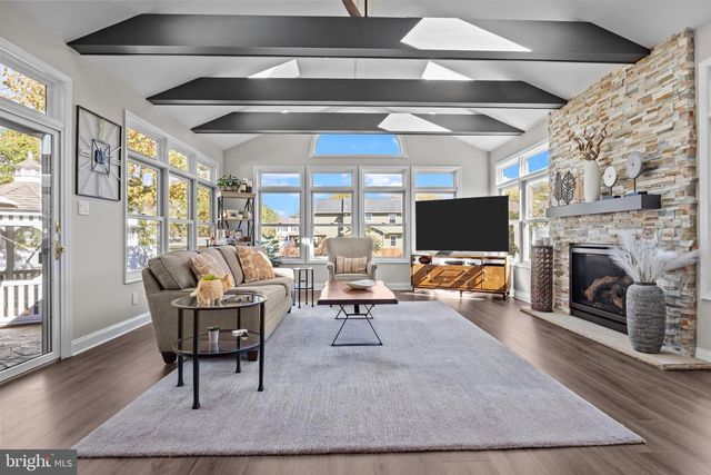 284 GREENVIEW RD, Yardley, PA 19067