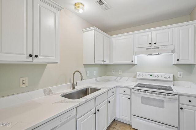 278 S Raleigh Street, Angier, NC 27501
