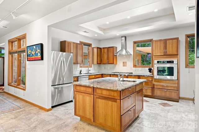 316 Riverwood Road, Mooresville, NC 28117