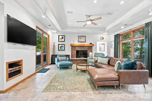 316 Riverwood Road, Mooresville, NC 28117