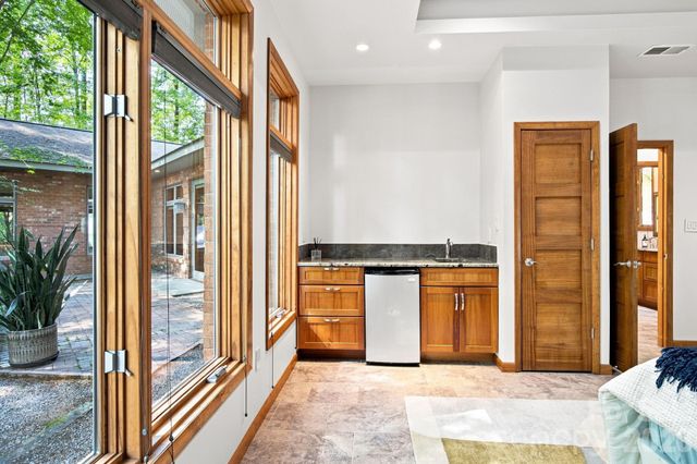 316 Riverwood Road, Mooresville, NC 28117