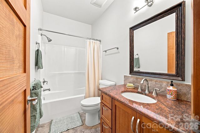 316 Riverwood Road, Mooresville, NC 28117