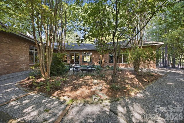 316 Riverwood Road, Mooresville, NC 28117