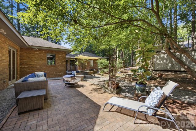 316 Riverwood Road, Mooresville, NC 28117