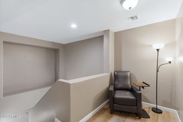 3719 W MEMORIAL Drive, Phoenix, AZ 85086