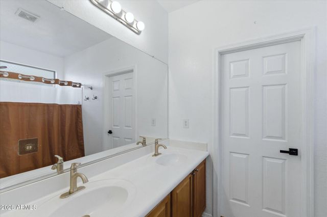 3719 W MEMORIAL Drive, Phoenix, AZ 85086