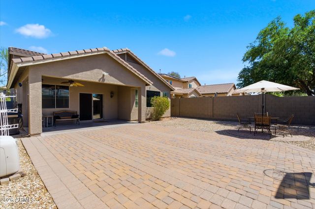 3719 W MEMORIAL Drive, Phoenix, AZ 85086