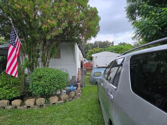 35050 SATEEN DR, Zephyrhills, FL 33541