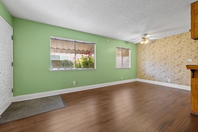 5607 Revelstok Dr #2, Sacramento, CA 95842