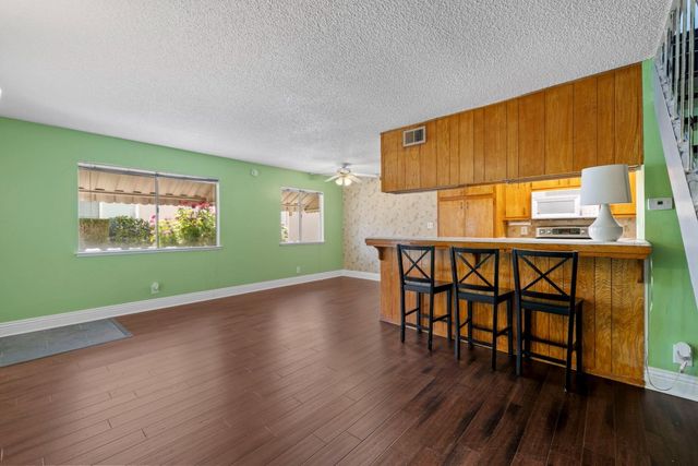 5607 Revelstok Dr #2, Sacramento, CA 95842