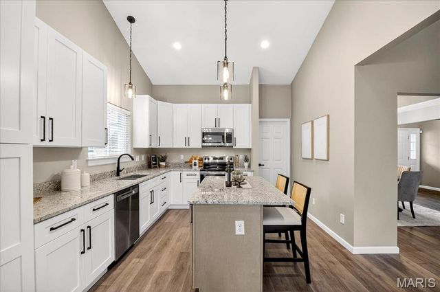 1808 Westlake Court, Pacific, MO 63069