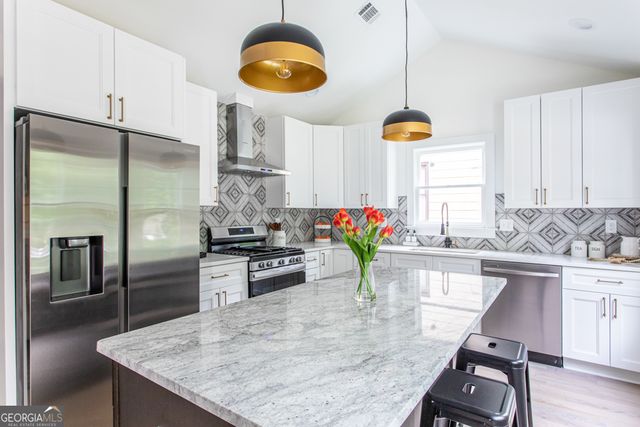 1699 Olympian Way, Atlanta, GA 30310