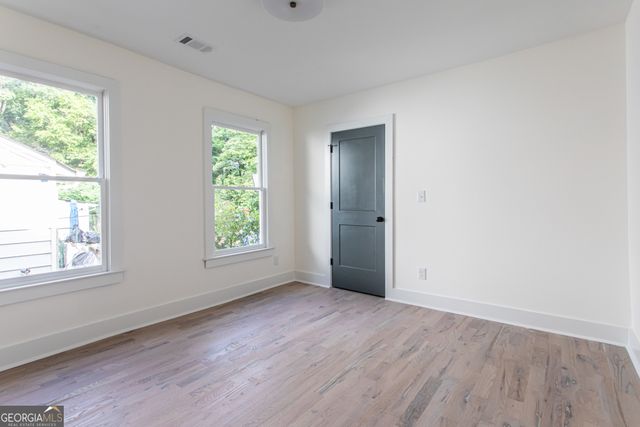 1699 Olympian Way, Atlanta, GA 30310