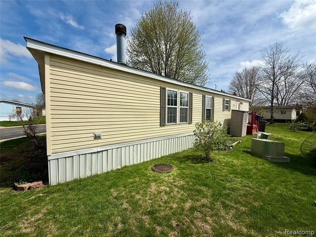 6988 Mckean, Ypsilanti, MI 48197
