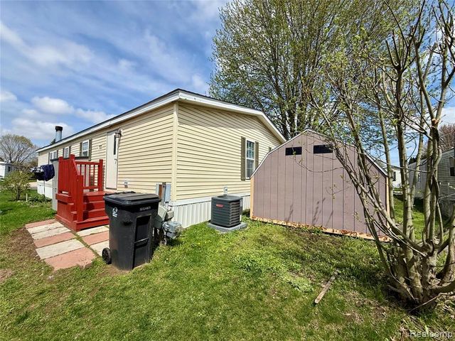 6988 Mckean, Ypsilanti, MI 48197