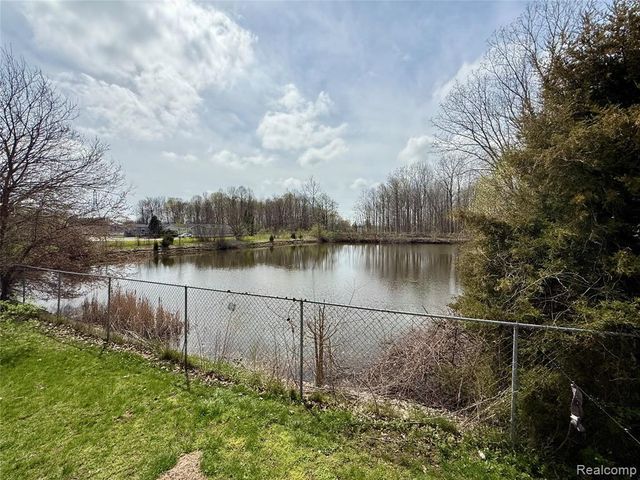 6988 Mckean, Ypsilanti, MI 48197