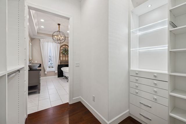 1045 Claremont Dr, Columbia, TN 38401