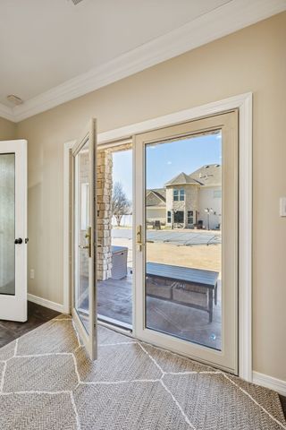 1045 Claremont Dr, Columbia, TN 38401