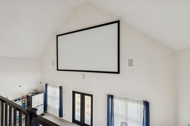 1045 Claremont Dr, Columbia, TN 38401