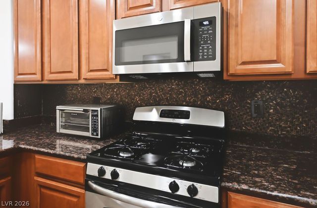 743 Crest Valley Place, Henderson, NV 89011