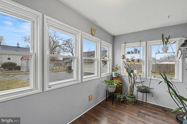 908 MEADOW AVE, Baltimore, MD 21222