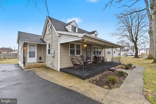 908 MEADOW AVE, Baltimore, MD 21222