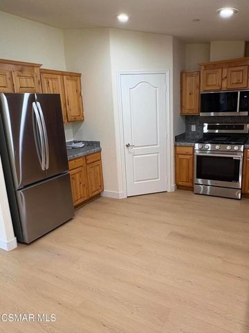2 Paseo Margarita 226, Camarillo, CA 93012