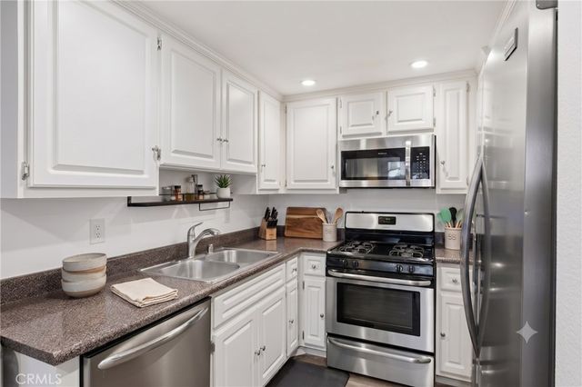 1346 E Hillcrest 40, Thousand Oaks, CA 91362
