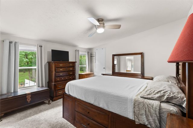 4521 Grand Oaks Drive, Willis, TX 77378