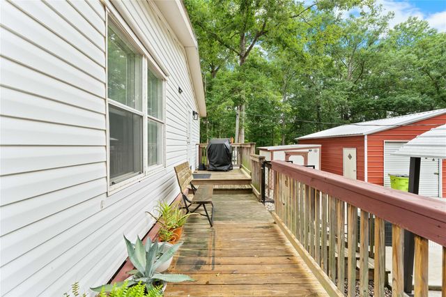 4521 Grand Oaks Drive, Willis, TX 77378