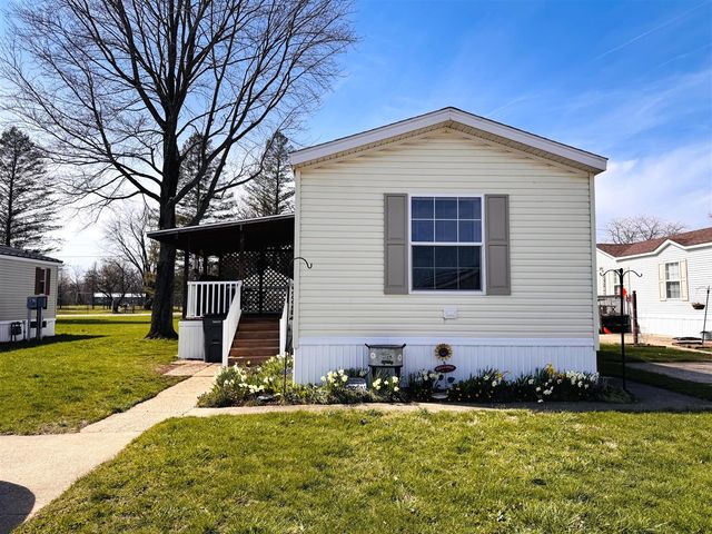 69205 Garver Lake Road 2, Edwardsburg, MI 49112