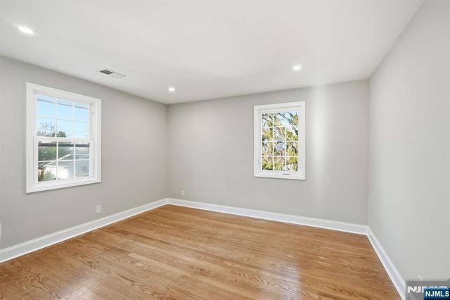 30 W Lawn Road, Livingston, NJ 07039