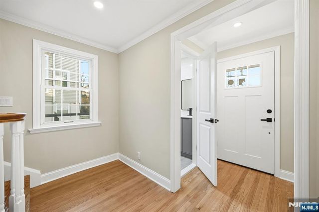 30 W Lawn Road, Livingston, NJ 07039