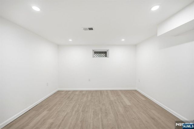 30 W Lawn Road, Livingston, NJ 07039