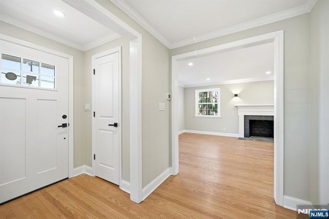 30 W Lawn Road, Livingston, NJ 07039