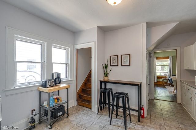 894 Elmore Avenue, Akron, OH 44302