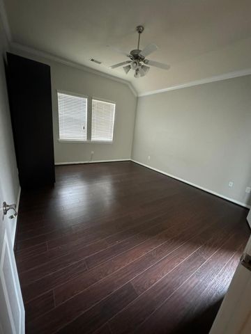 25614 Crisp Spring Lane, Spring, TX 77373