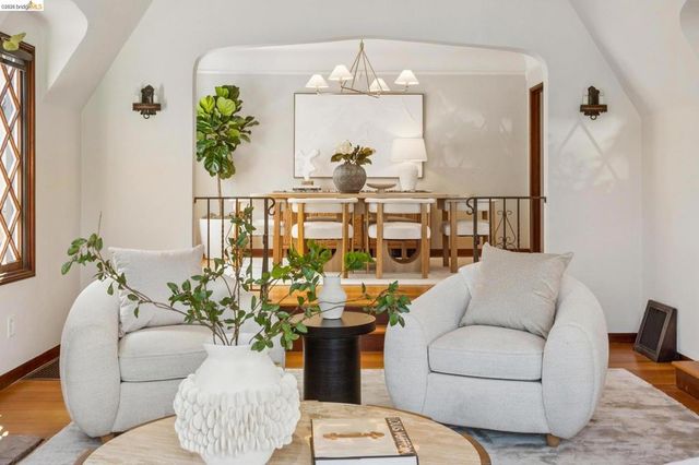 3975 Oakmore Rd, Oakland, CA 94602