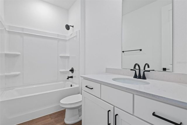 200 ENCLAVE AVENUE, Palm Coast, FL 32164