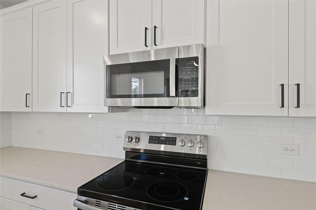 200 ENCLAVE AVENUE, Palm Coast, FL 32164