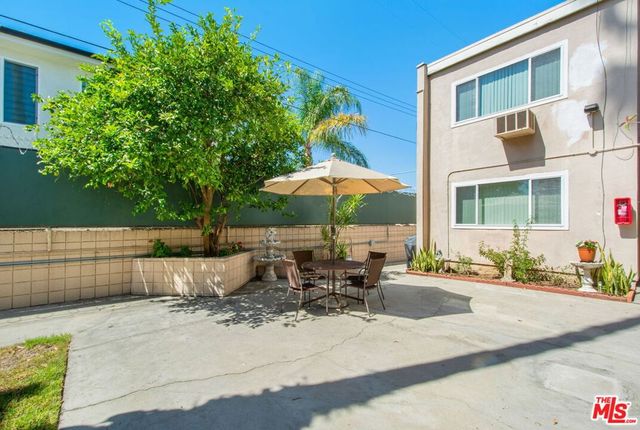 7129 Coldwater Canyon Avenue 10, North Hollywood, CA 91605