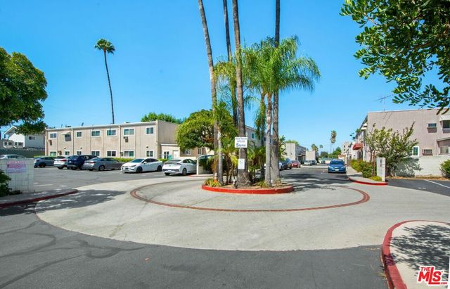 7129 Coldwater Canyon Avenue 10, North Hollywood, CA 91605