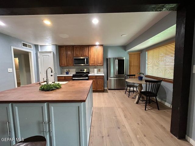 3610 BUXTON Drive, Horizon City, TX 79928