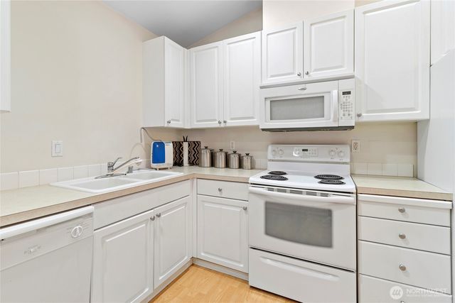 5909 NE 33rd Circle, Vancouver, WA 98661